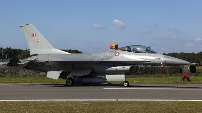 Photo ID 148538 by Thomas Ziegler - Aviation-Media. Denmark Air Force General Dynamics F 16AM Fighting Falcon, E 007