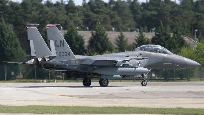 Photo ID 150148 by Ian Nightingale. USA Air Force McDonnell Douglas F 15E Strike Eagle, 91 0334