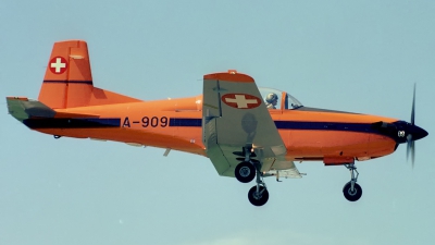 Photo ID 149941 by Sven Zimmermann. Switzerland Air Force Pilatus PC 7 Turbo Trainer, A 909