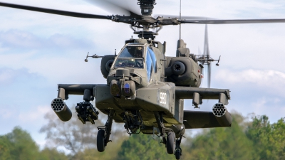 Photo ID 150319 by Mark Munzel. USA Army McDonnell Douglas AH 64D Apache Longbow, 05 05498