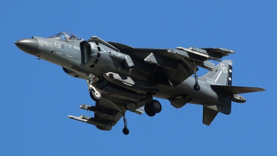 Photo ID 150359 by Ian Nightingale. USA Marines McDonnell Douglas AV 8B Harrier ll, 165594