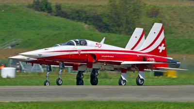 Photo ID 153681 by Chris Albutt. Switzerland Air Force Northrop F 5E Tiger II, J 3090