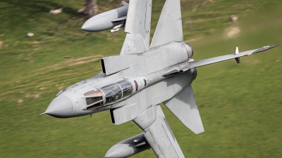 Photo ID 150951 by Tom Dean. UK Air Force Panavia Tornado GR4, ZD849
