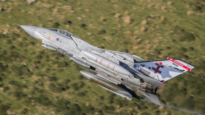 Photo ID 150949 by Tom Dean. UK Air Force Panavia Tornado GR4, ZA600