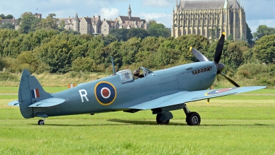 Photo ID 151198 by Eric Tammer. Private Private Supermarine 365 Spitfire PR XI, G MKXI