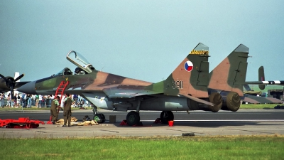 Photo ID 151322 by Peter Terlouw. Czechoslovakia Air Force Mikoyan Gurevich MiG 29A 9 12A, 3911