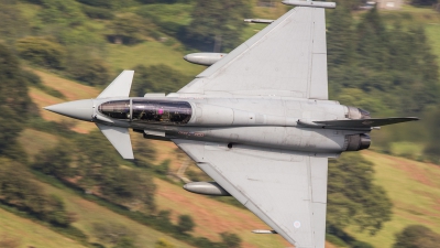 Photo ID 151578 by Tom Dean. UK Air Force Eurofighter Typhoon T3, ZJ810