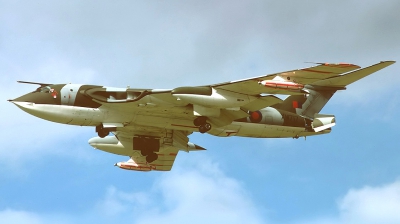 Photo ID 152948 by Arie van Groen. UK Air Force Handley Page Victor K2 HP 80, XM717