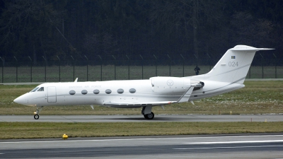 Photo ID 153448 by Joop de Groot. Sweden Air Force Gulfstream Aerospace Tp102C Gulfstream IV, 102004