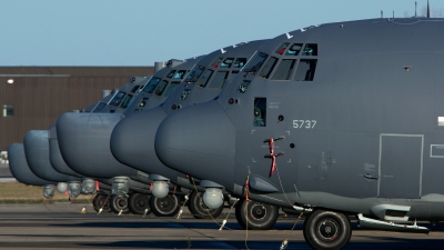 Photo ID 153714 by Ashley Wallace. USA Air Force Lockheed Martin MC 130J Hercules L 382, 11 5737