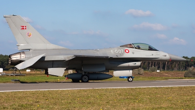 Photo ID 153787 by Walter Van Bel. Denmark Air Force General Dynamics F 16AM Fighting Falcon, E 007