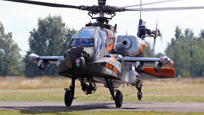 Photo ID 154867 by Richard de Groot. Netherlands Air Force Boeing AH 64DN Apache Longbow, Q 17