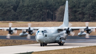 Photo ID 155366 by Thom Zalm. Sweden Air Force Lockheed Tp 84 Hercules C 130H L 382, 84006