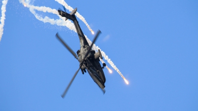 Photo ID 155384 by Rick van Engelen. Netherlands Air Force Boeing AH 64DN Apache Longbow, Q 26