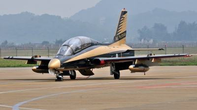 Photo ID 155448 by Peter Terlouw. United Arab Emirates Air Force Aermacchi MB 339NAT, 440