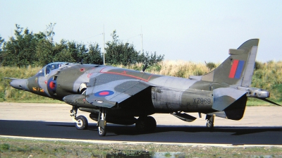 Photo ID 19447 by Arie van Groen. UK Air Force Hawker Siddeley Harrier GR 3, XZ969