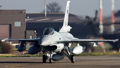 Photo ID 2029 by Paul Dunn. Poland Air Force General Dynamics F 16C Fighting Falcon, 4047