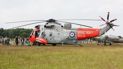 Photo ID 156220 by Thom Zalm. UK Navy Westland Sea King HU5, ZA137