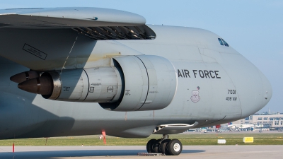 Photo ID 156292 by Daniel Fuchs. USA Air Force Lockheed C 5B Galaxy L 500, 87 0031