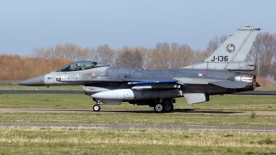 Photo ID 156767 by Carl Brent. Netherlands Air Force General Dynamics F 16AM Fighting Falcon, J 136
