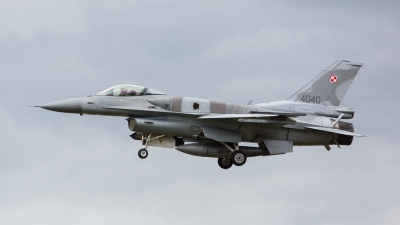 Photo ID 157566 by Doug MacDonald. Poland Air Force General Dynamics F 16C Fighting Falcon, 4040