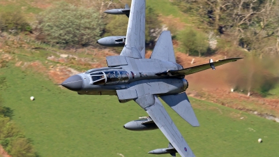 Photo ID 158723 by Niels Roman / VORTEX-images. UK Air Force Panavia Tornado GR4 T, ZA412