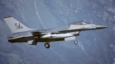 Photo ID 158728 by Sergio Gava. USA Air Force General Dynamics F 16A Fighting Falcon, 82 0914