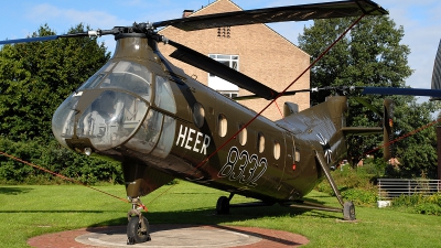 Photo ID 19813 by Lieuwe Hofstra. Germany Army Piasecki H 21C Shawnee PV 22, 83 32