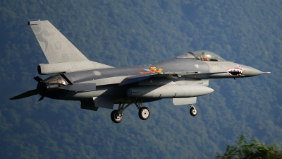 Photo ID 159553 by Diamond MD Dai. Taiwan Air Force General Dynamics F 16A Fighting Falcon, 6690