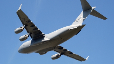 Photo ID 19941 by Stuart Thurtle. USA Air Force Boeing C 17A Globemaster III, 06 6160