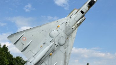 Photo ID 160698 by Martin Thoeni - Powerplanes. France Air Force Dassault Mirage IIIE, 584