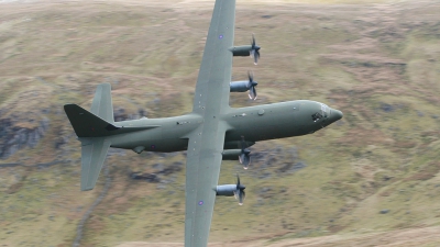 Photo ID 19965 by Barry Swann. UK Air Force Lockheed Martin Hercules C4 C 130J 30 L 382, ZH867