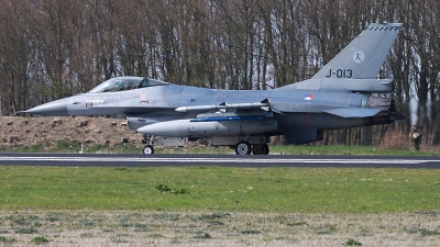 Photo ID 161222 by Stephan Sarich. Netherlands Air Force General Dynamics F 16AM Fighting Falcon, J 013