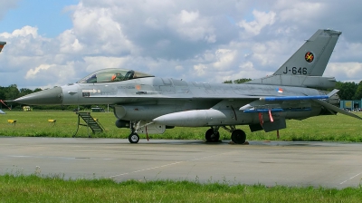 Photo ID 162690 by Arie van Groen. Netherlands Air Force General Dynamics F 16AM Fighting Falcon, J 646