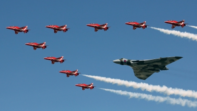 Photo ID 161423 by Richard de Groot. Private Vulcan to the Sky Trust Avro 698 Vulcan B2, G VLCN