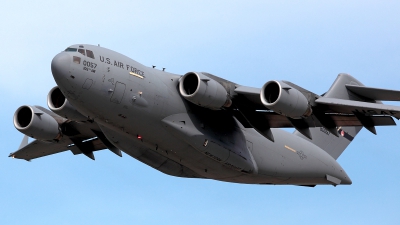 Photo ID 161952 by Carl Brent. USA Air Force Boeing C 17A Globemaster III, 98 0057