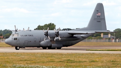 Photo ID 162193 by Carl Brent. USA Air Force Lockheed C 130H Hercules L 382, 87 9285