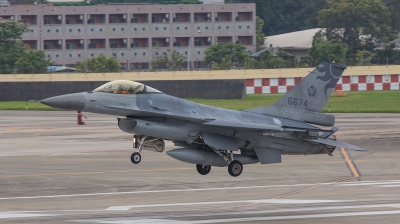 Photo ID 163000 by Lars Kitschke. Taiwan Air Force General Dynamics F 16A Fighting Falcon, 6674