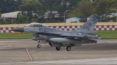 Photo ID 162998 by Lars Kitschke. Taiwan Air Force General Dynamics F 16A Fighting Falcon, 6705