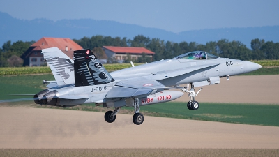 Photo ID 163766 by Lieuwe Hofstra. Switzerland Air Force McDonnell Douglas F A 18C Hornet, J 5018