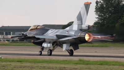 Photo ID 20219 by Stuart Thurtle. Netherlands Air Force General Dynamics F 16AM Fighting Falcon, J 055