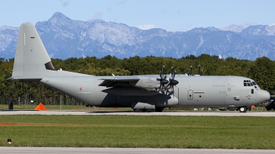 Photo ID 164153 by Thomas Ziegler - Aviation-Media. Italy Air Force Lockheed Martin C 130J 30 Hercules L 382, MM62194