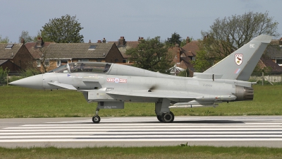 Photo ID 164399 by Tom Gibbons. UK Air Force Eurofighter Typhoon T1, ZJ806
