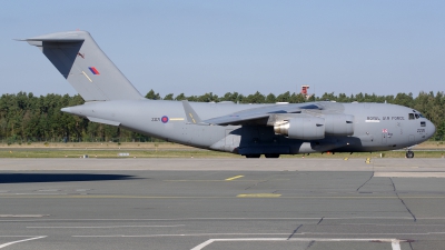 Photo ID 164534 by Günther Feniuk. UK Air Force Boeing C 17A Globemaster III, ZZ171