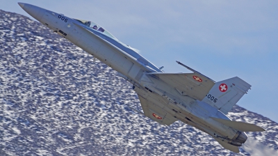 Photo ID 164820 by Reto Gadola. Switzerland Air Force McDonnell Douglas F A 18C Hornet, J 5006