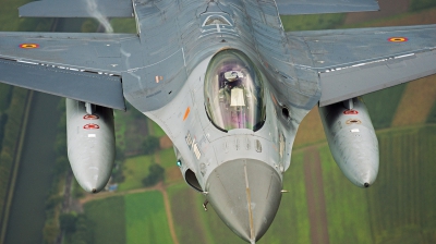 Photo ID 165113 by Robert Arts. Belgium Air Force General Dynamics F 16AM Fighting Falcon, FA 106