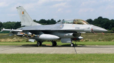 Photo ID 165605 by Arie van Groen. Belgium Air Force General Dynamics F 16BM Fighting Falcon, FB 15
