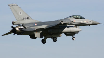 Photo ID 167450 by Arie van Groen. Netherlands Air Force General Dynamics F 16AM Fighting Falcon, J 644
