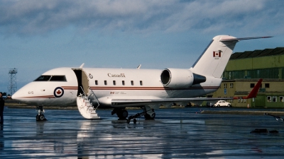 Photo ID 20609 by Tom Gibbons. Canada Air Force Canadair CL 600 2A12 Challenger 601, 144615
