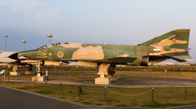 Photo ID 167594 by Andreas Zeitler - Flying-Wings. Japan Air Force McDonnell Douglas RF 4EJ Phantom II, 87 6412